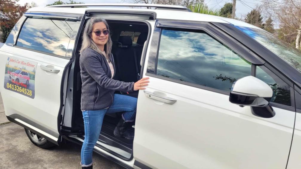 Kia Carnival 1